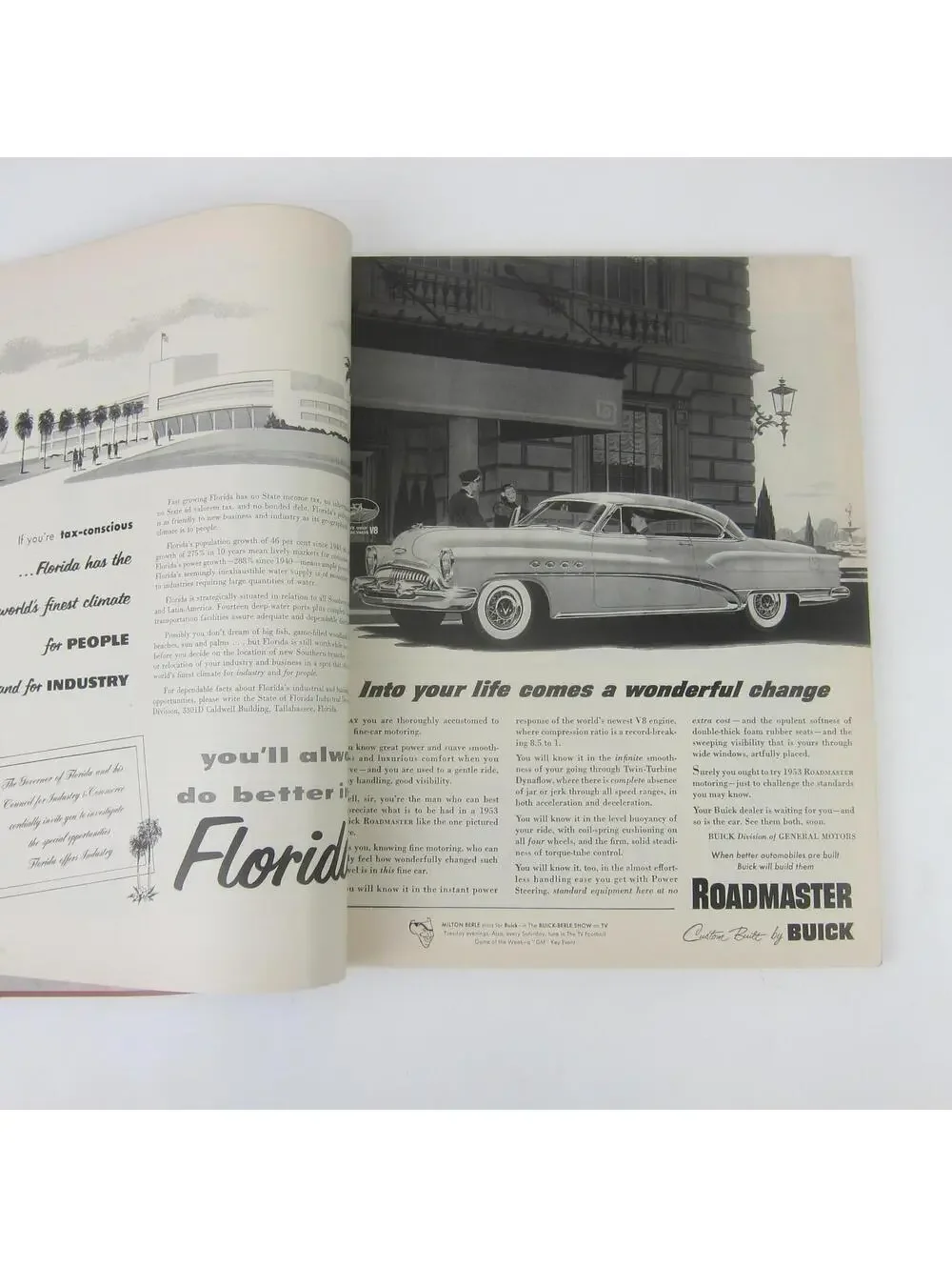 Vintage FORTUNE Magazine November 1953 Chrysler Oldsmobile General Electric Ads